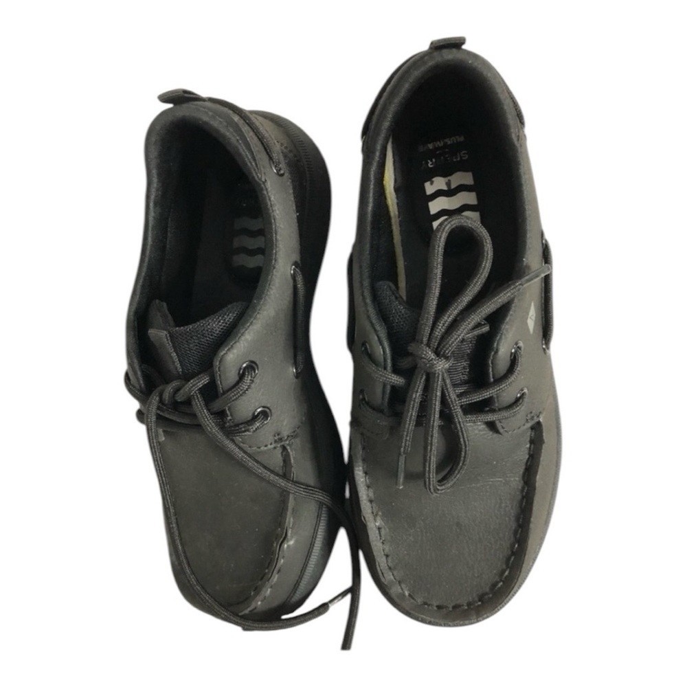 Sperry Boys Black Fairwater Plushwave Jr. Lace Up Boat Shoes in Size 1M